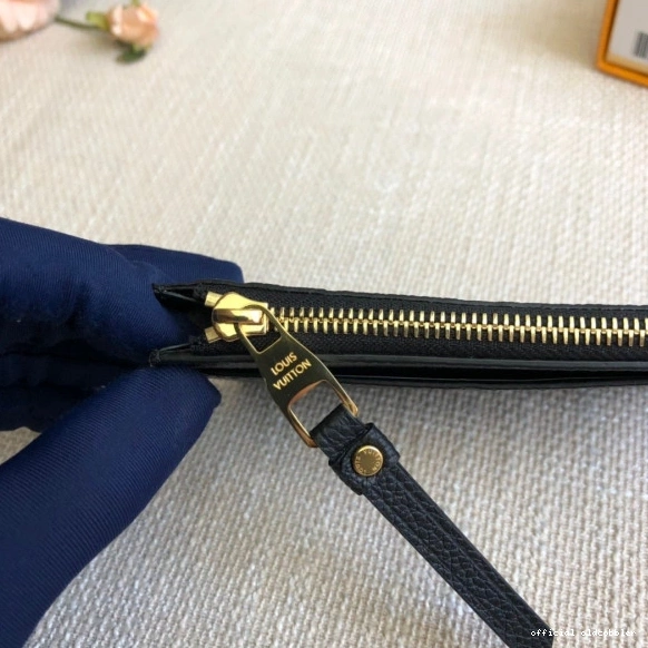 Official oldcobbler LOUIS VUITTON HOLDER CARD ZIPPED 0813